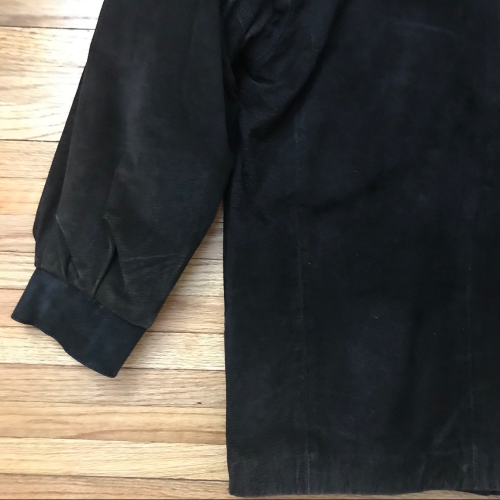 Vintage Black Suede Coat with Raccoon Fur Trim - Picture 14 of 16